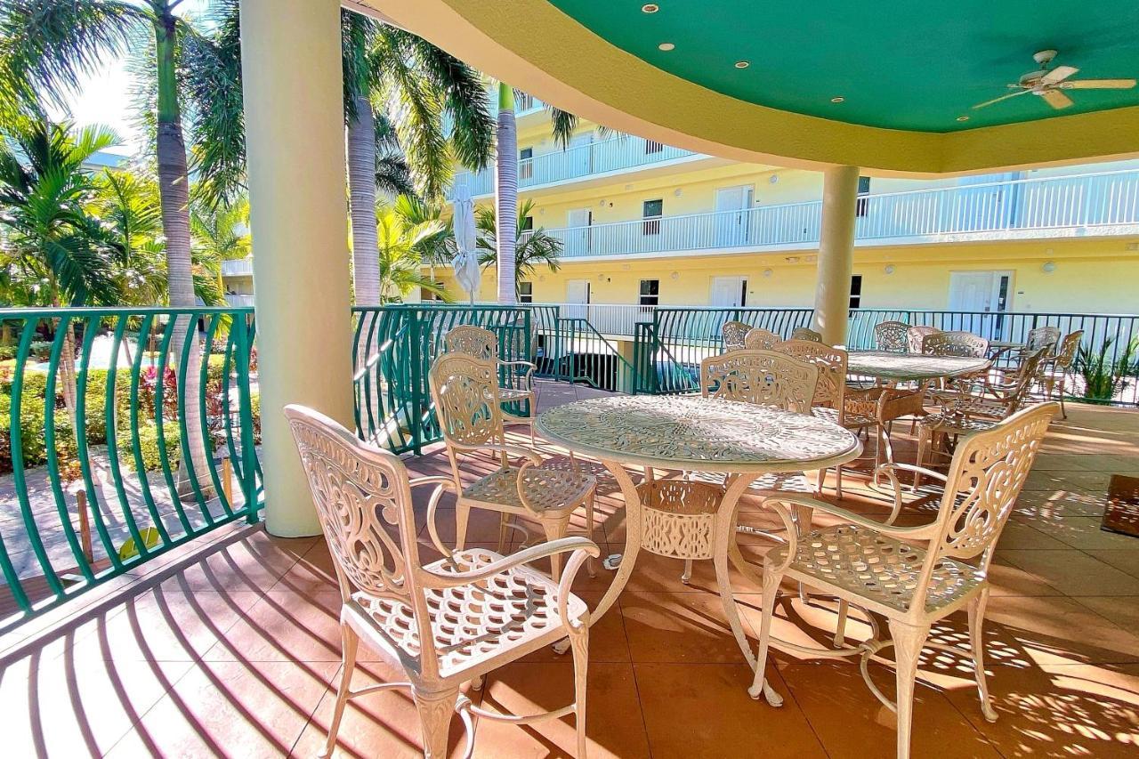 Sunset Vistas Condo 203S St. Pete Beach Eksteriør bilde