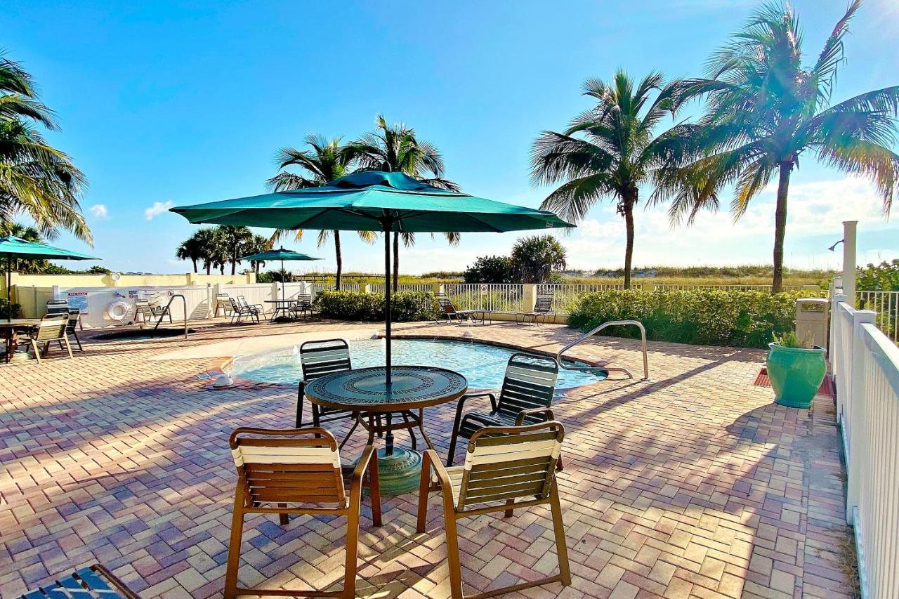 Sunset Vistas Condo 203S St. Pete Beach Eksteriør bilde